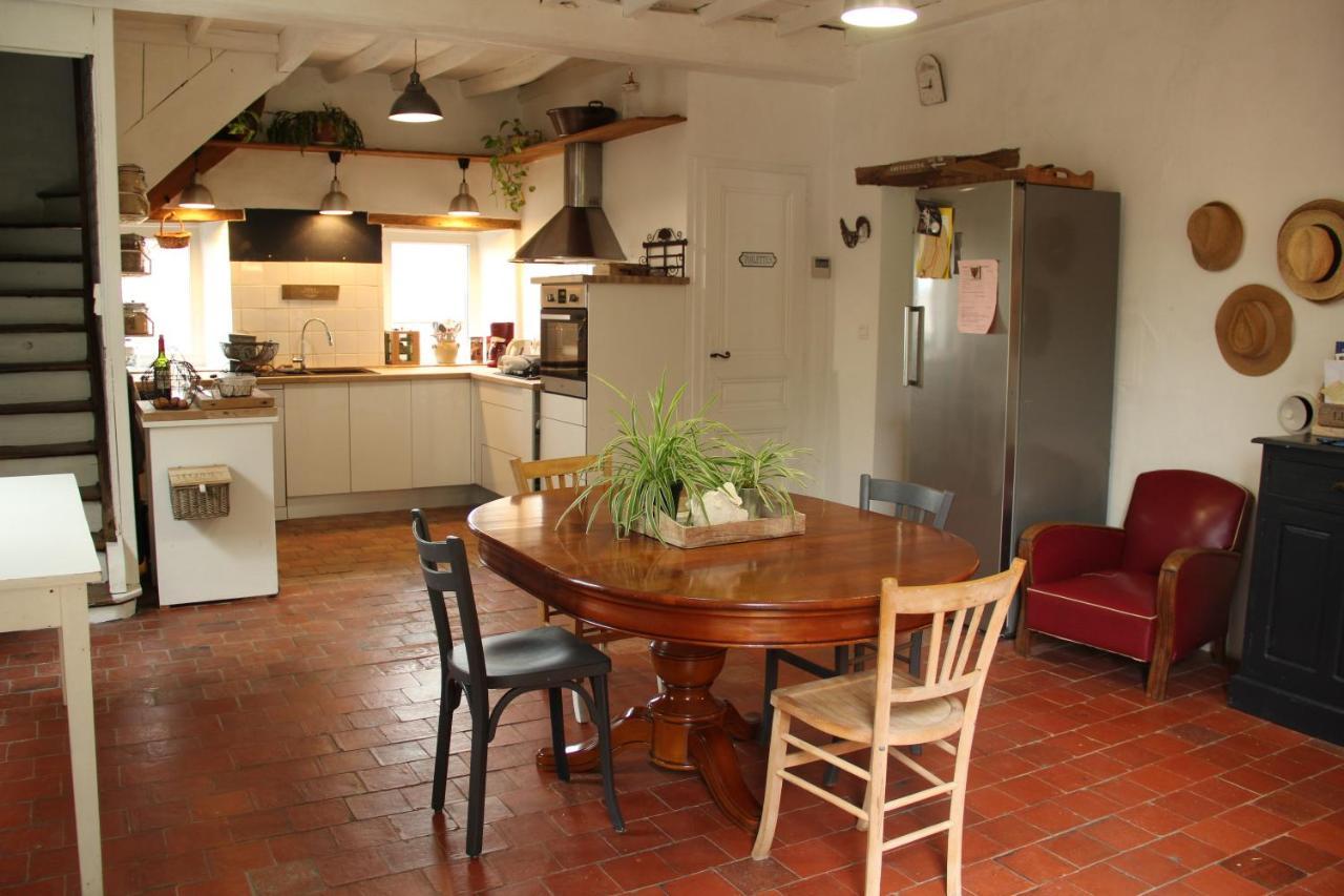 Les Tilleuls Saint-Jean-d'Avelanne Extérieur photo